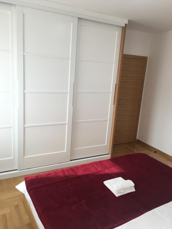 Apartment Triton Belgrado Esterno foto