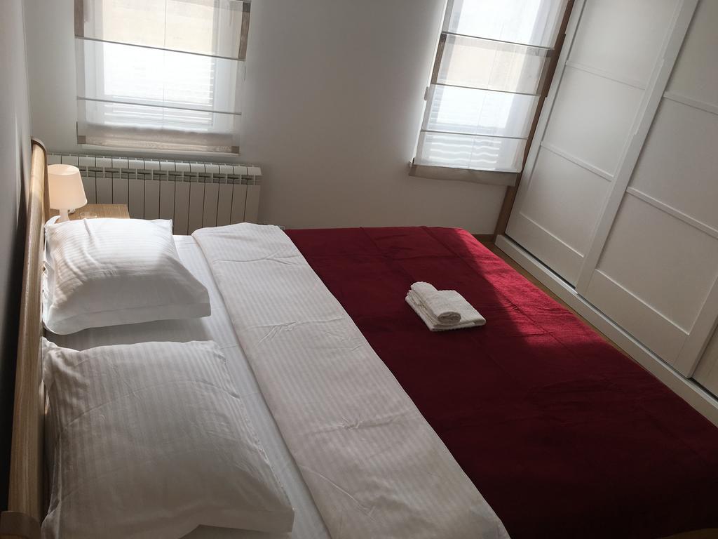 Apartment Triton Belgrado Esterno foto